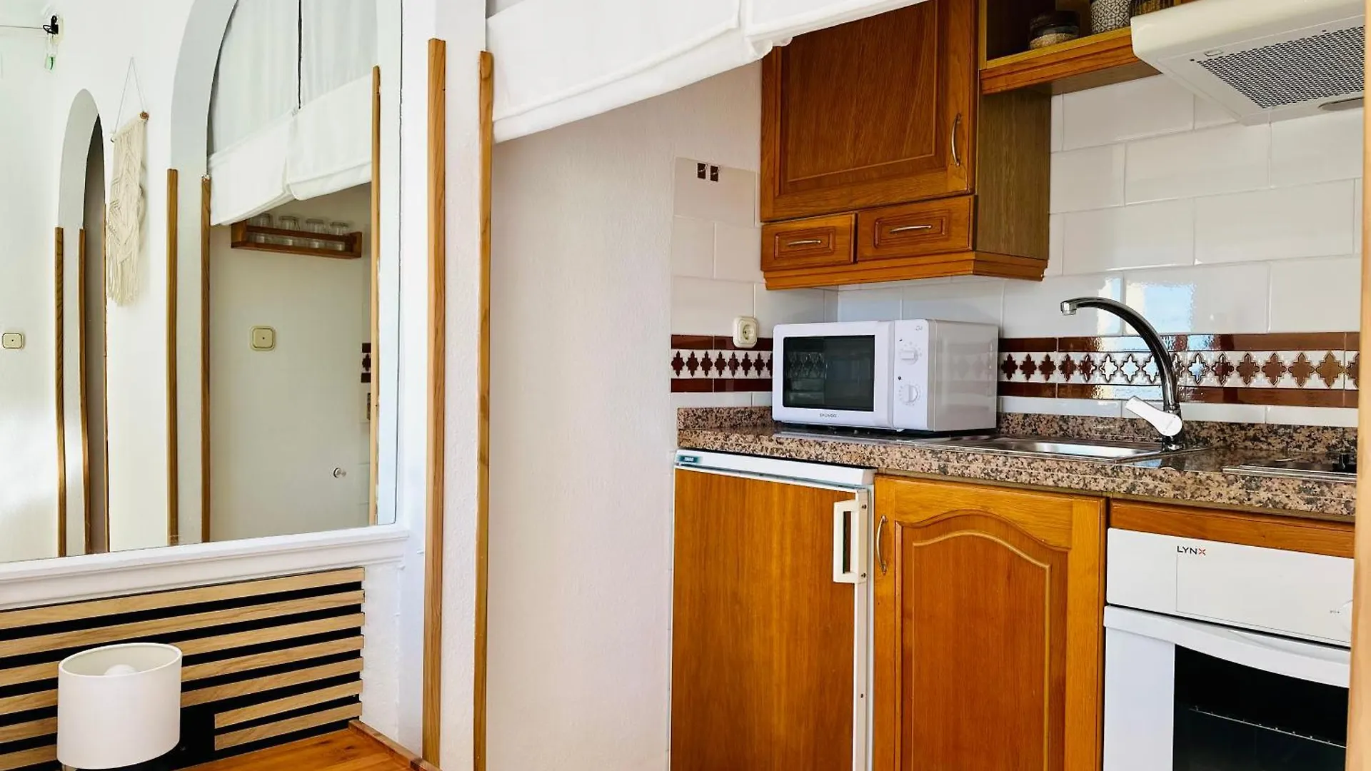 Apartment Carihuela Beach - Studio Torremolinos
