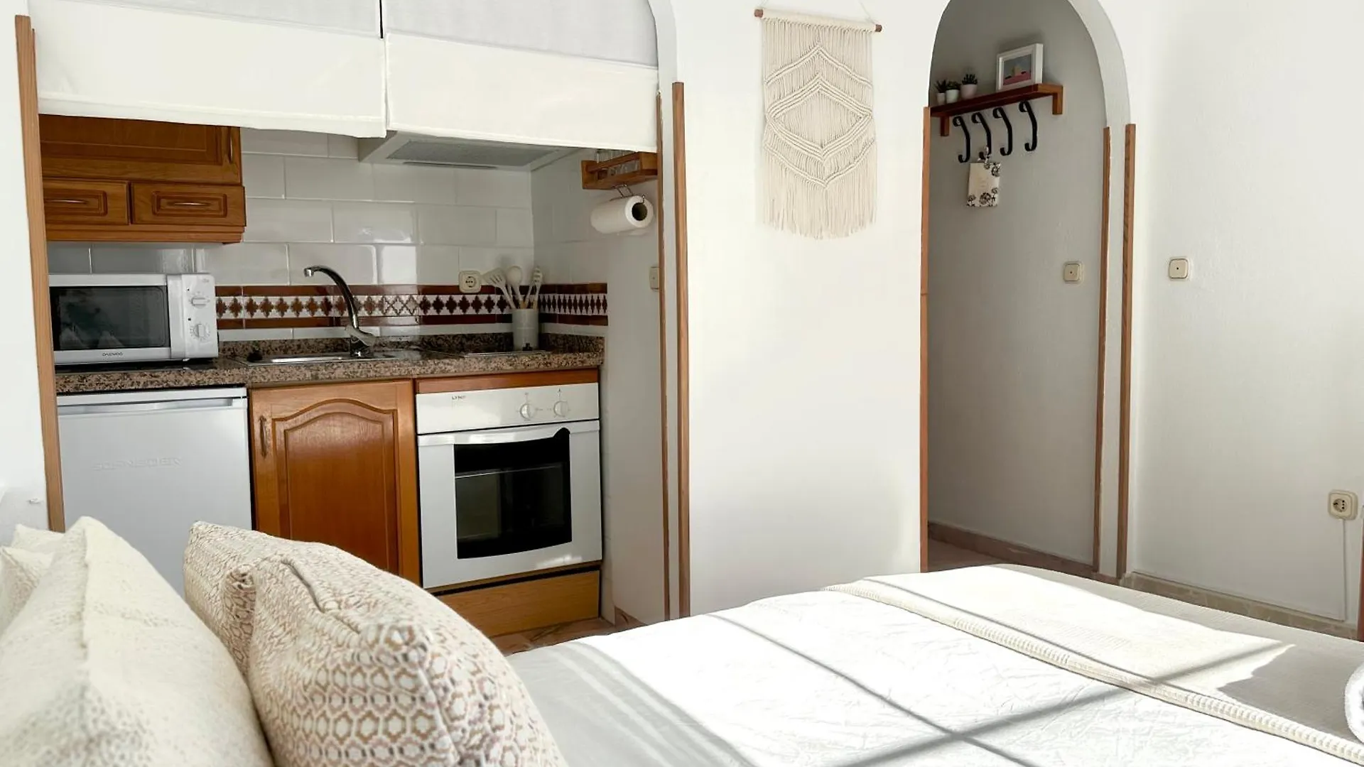 Carihuela Beach - Studio Torremolinos Spain
